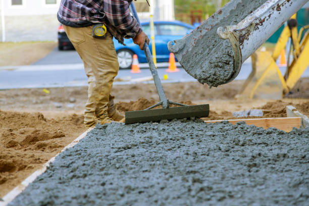 Best Commercial Concrete Contractor  in North Pekin, IL